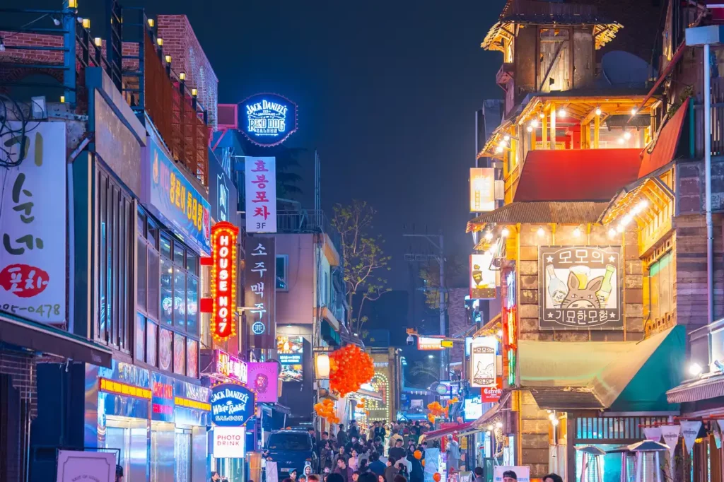 ย่านอิแทวอน (Itaewon)